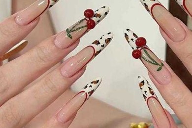 从指尖艺术到学术研究：豹纹美甲论文怎么写才能既有深度又有趣？