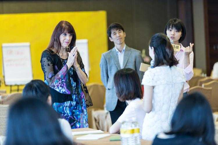 当生命成为课题:如何尊重生命论文的学术探索之旅