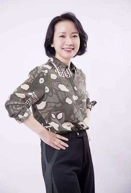 从灵感到发表:解锁庞龙的怎么写论文文案背后的学术生产力密码