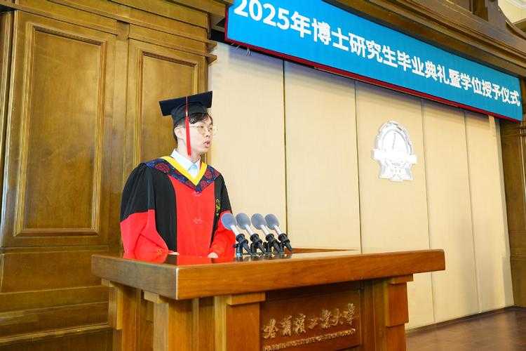 当学位帽飞向天空：毕业研究生的学术延续与知识管理