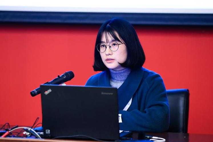 学术编辑的红色印章：从拒稿信号透视学术传播失效机制