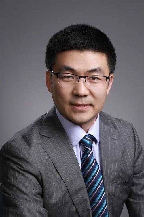 时间切片:本科生何时真正开始与论文“死磕”?