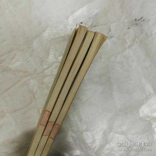 救命指南:论文答辩怎么装订,学霸都在偷看的装帧法则