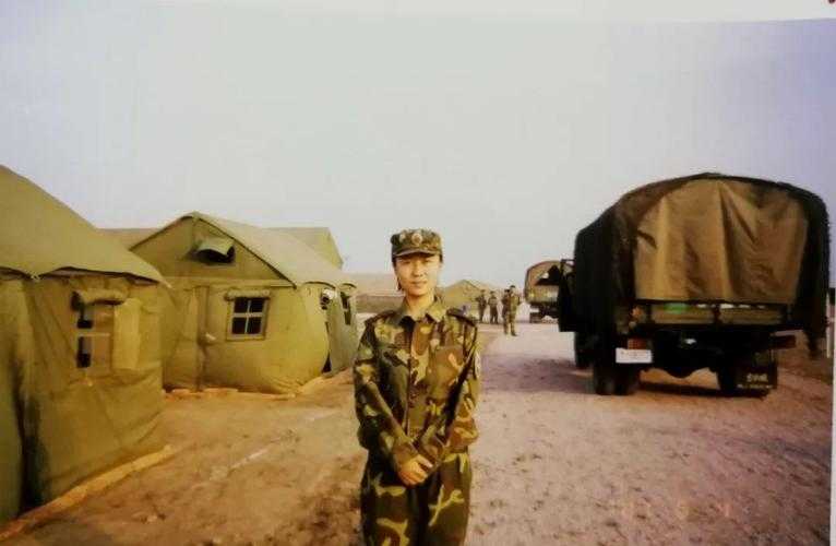 从零开始搭建论文骨架：一位学术老兵的实战拆解