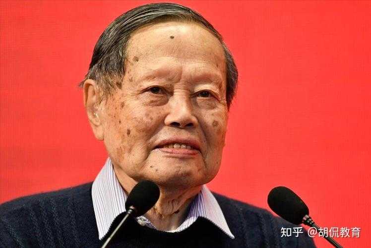 杨振宁论文顺序是什么？一篇让你彻底搞懂诺奖级学者成长轨迹的指南